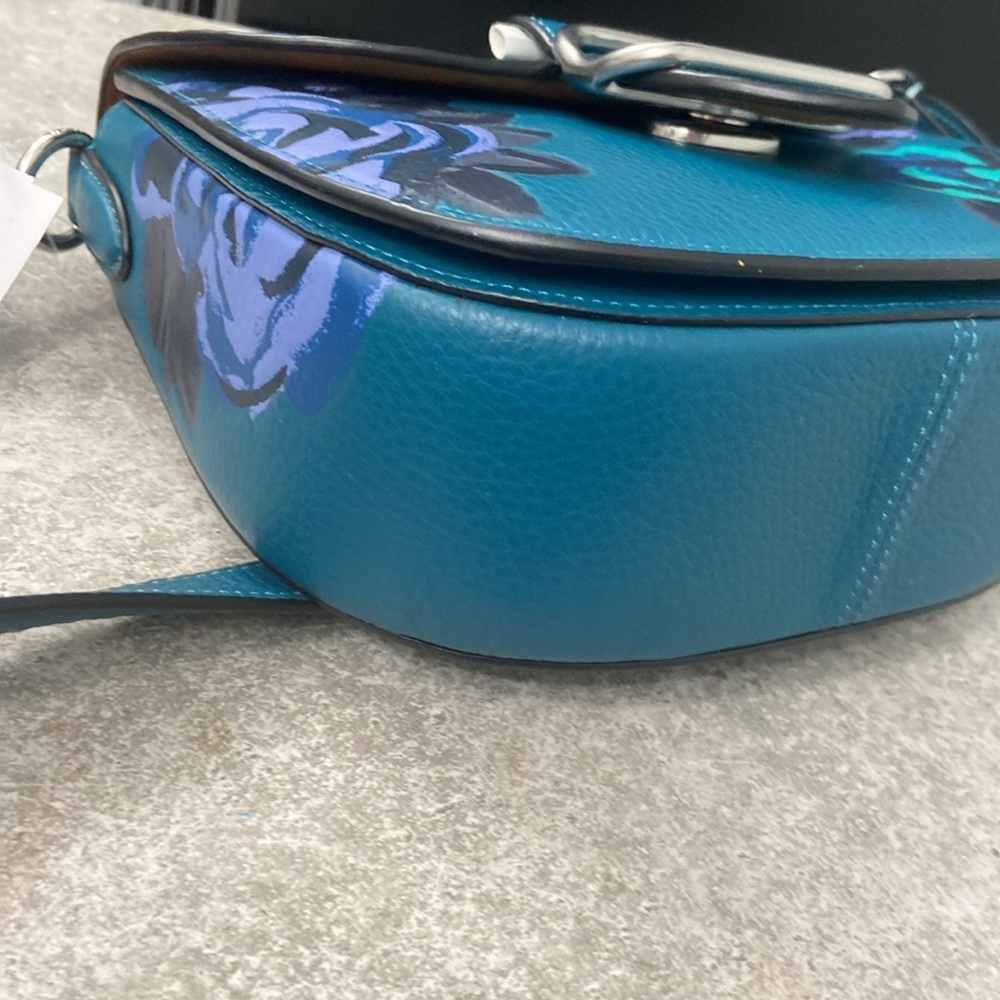 TEAL COACH MORGAN SADDLEBAG WITH JUMBO FLORAL PRINT. - Picture 9 of 12